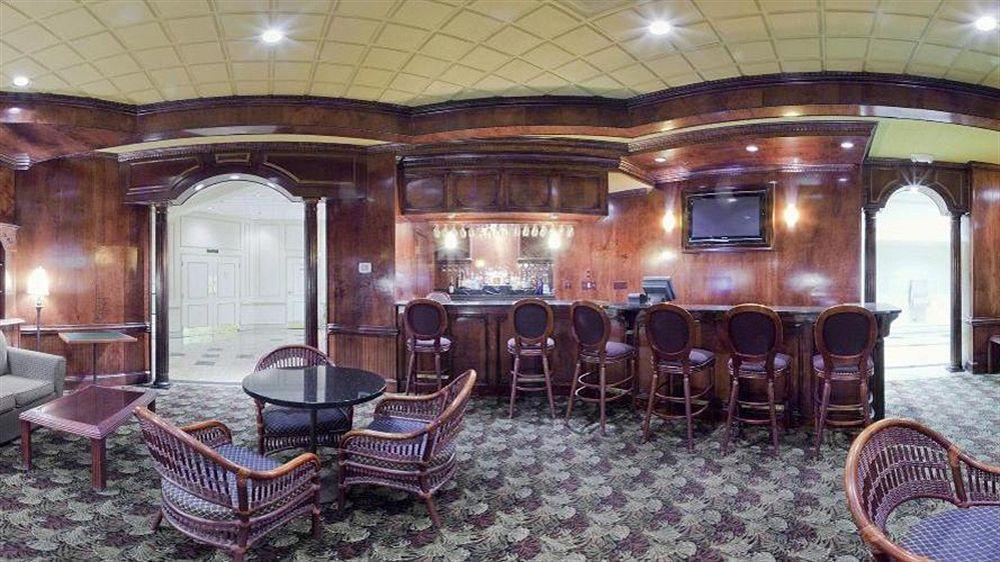 Ramada By Wyndham Gainesville Luaran gambar